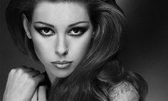 Micro Ring HAIR EXTENSIONS MODEL
